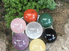 ĐÁ PHONG THỦY ĐỂ BÀN VÀ MỘT SỐ LƯU Ý